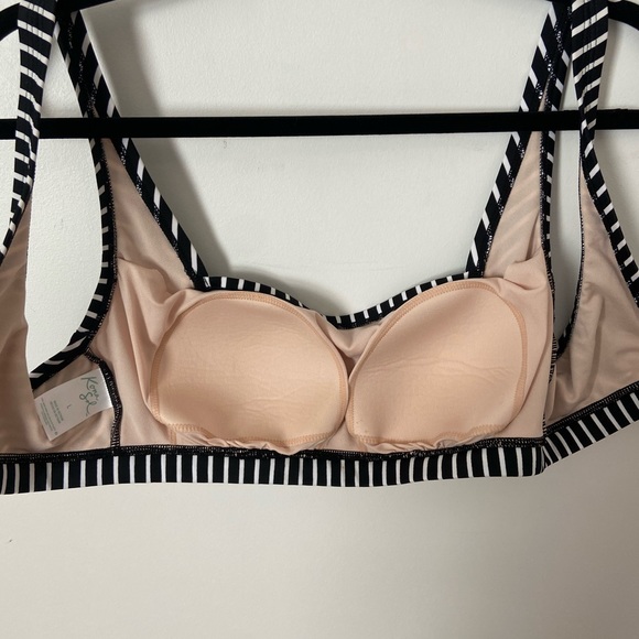 SOLD - Picture 7 of 9